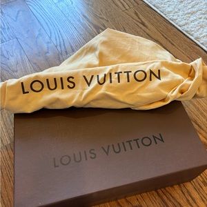 COPY - Louis Vuitton Box only